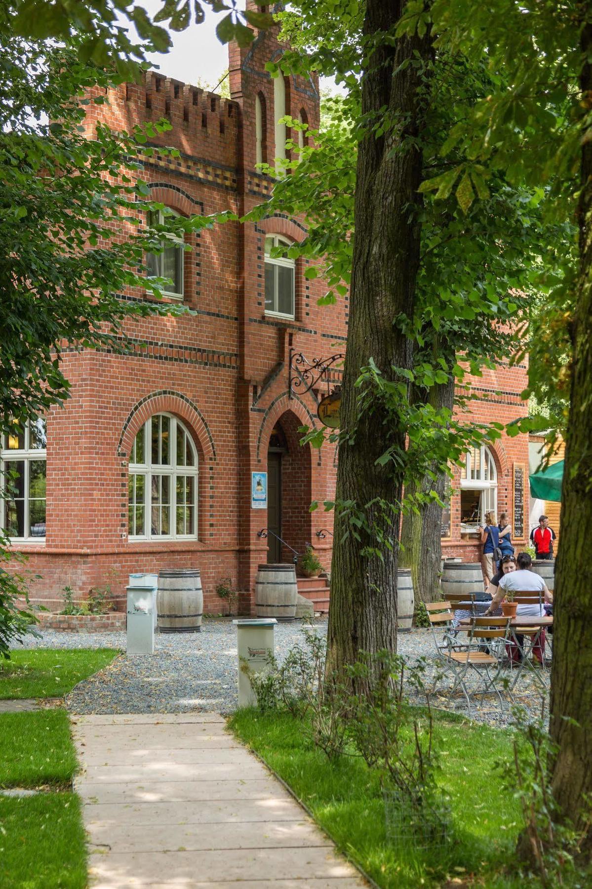 Landhaus Dessau Exterior photo